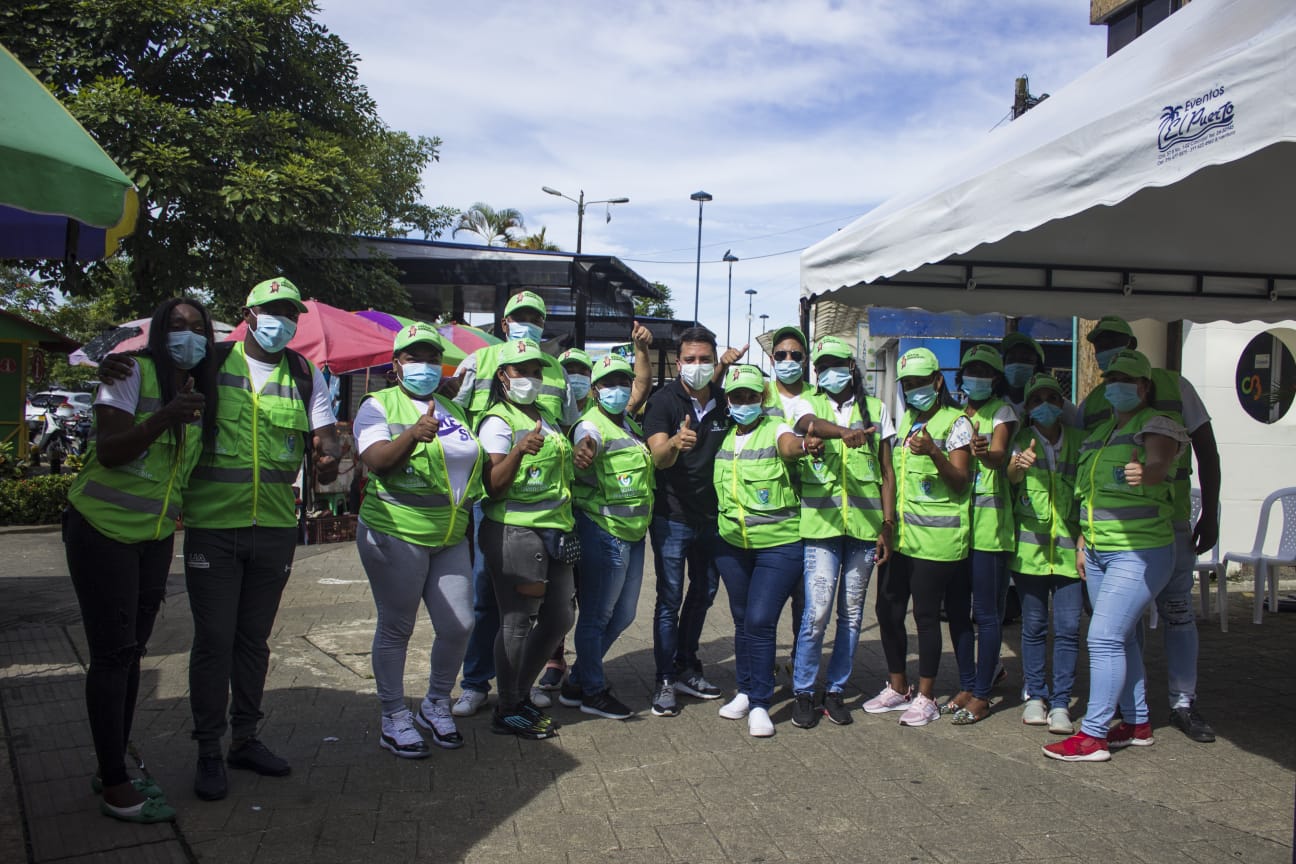 noticias-destacadas/campana-con-los-turistas-por-el-aseo-en-las-playas-de-buenaventura
